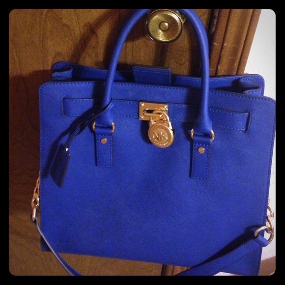 Michael Kors Handbags - Michael kors Hamilton